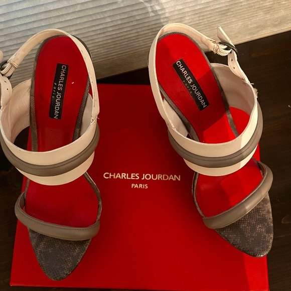 Charles Jourdan Wedge - Picture 1 of 5